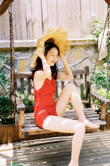 共享双胞胎齐娜齐琳