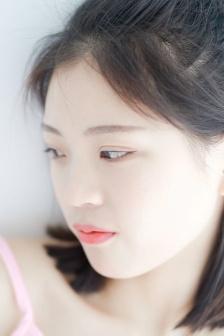 尤妮